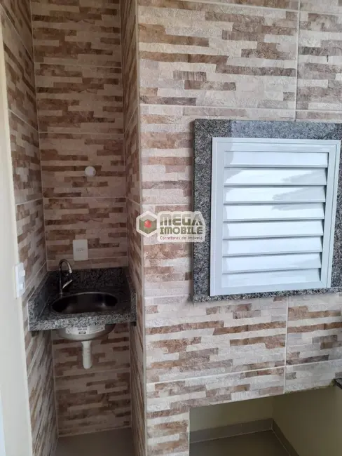 Apartamento com 2 quartos para alugar, 55m2 em Florianopolis - SC - imagem 4 Foto 4 de Apartamento com 2 quartos para alugar, 55m2 em Florianopolis - SC