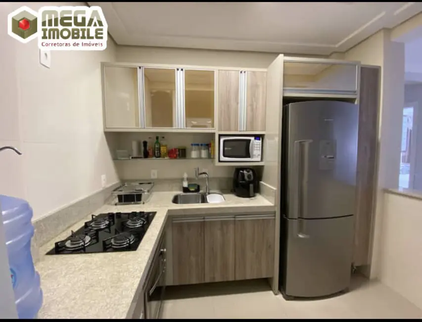 Foto 2 de Apartamento com 2 quartos à venda, 68m2 em Centro, Florianopolis - SC