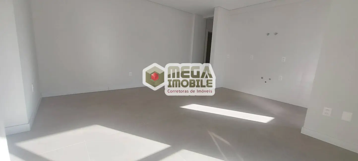 Foto 9 de Apartamento com 3 quartos à venda, 76m2 em Carvoeira, Florianopolis - SC