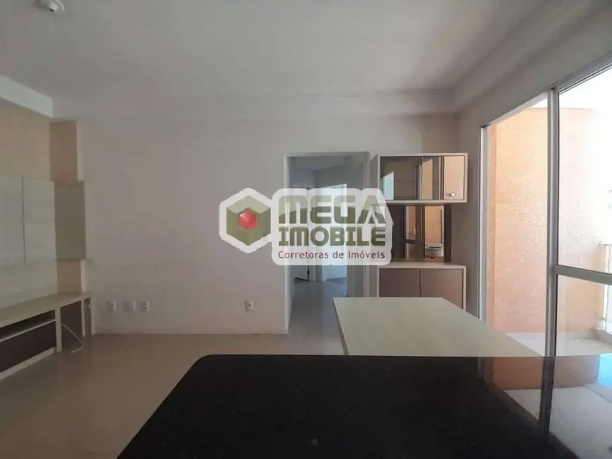 Foto 2 de Apartamento à venda, 69m2 em Agronômica, Florianopolis - SC