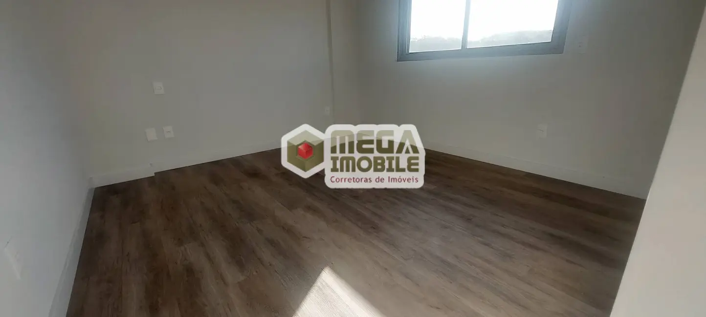 Foto 5 de Apartamento com 1 quarto à venda, 43m2 em Carvoeira, Florianopolis - SC