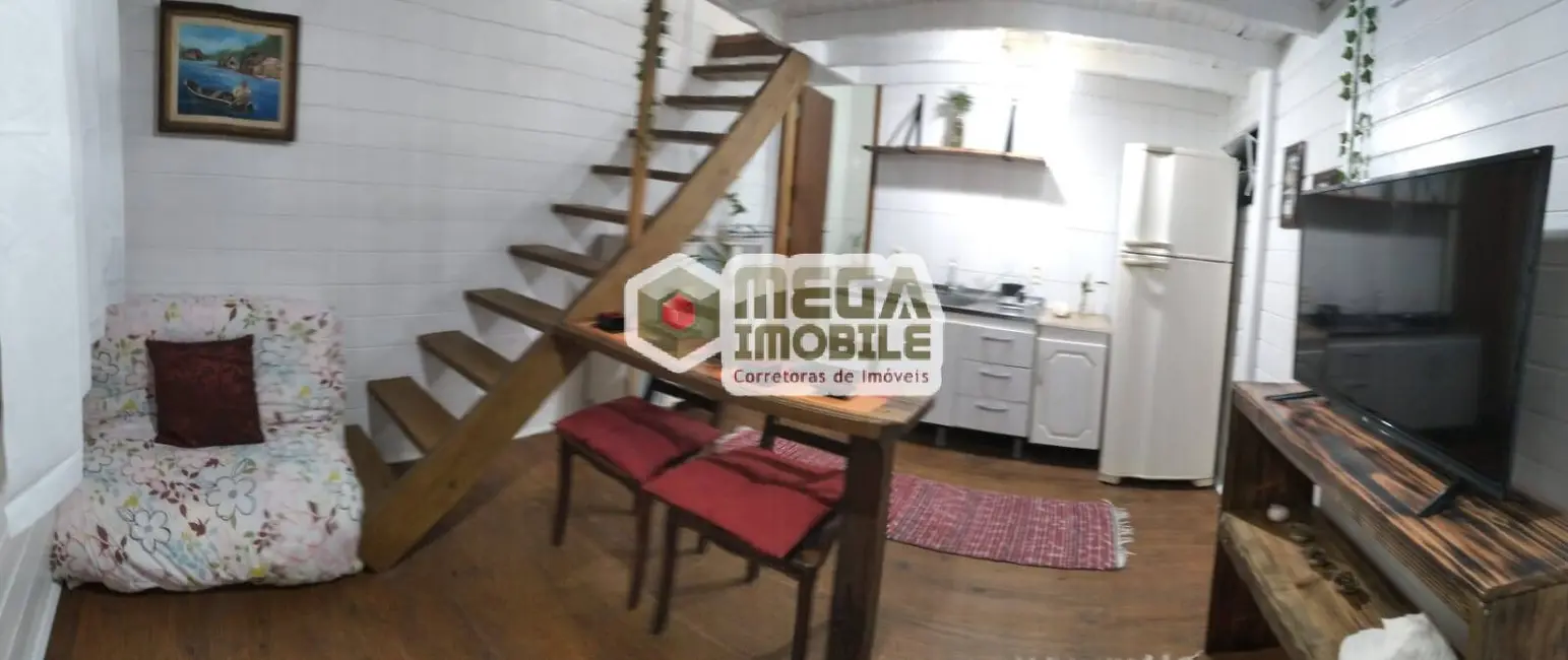 Foto 9 de Casa com 1 quarto para alugar, 25m2 em Florianopolis - SC
