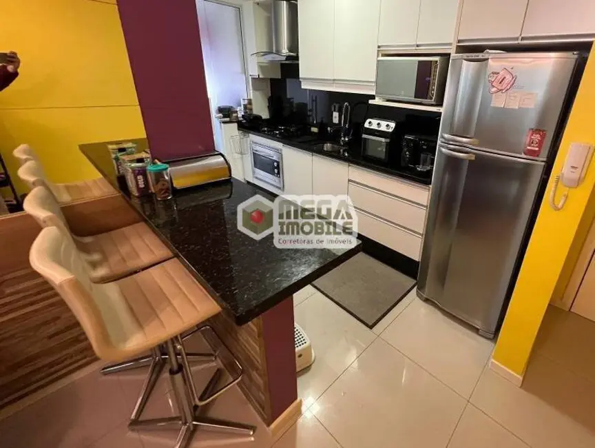 Foto 2 de Apartamento com 2 quartos à venda, 70m2 em Trindade, Florianopolis - SC