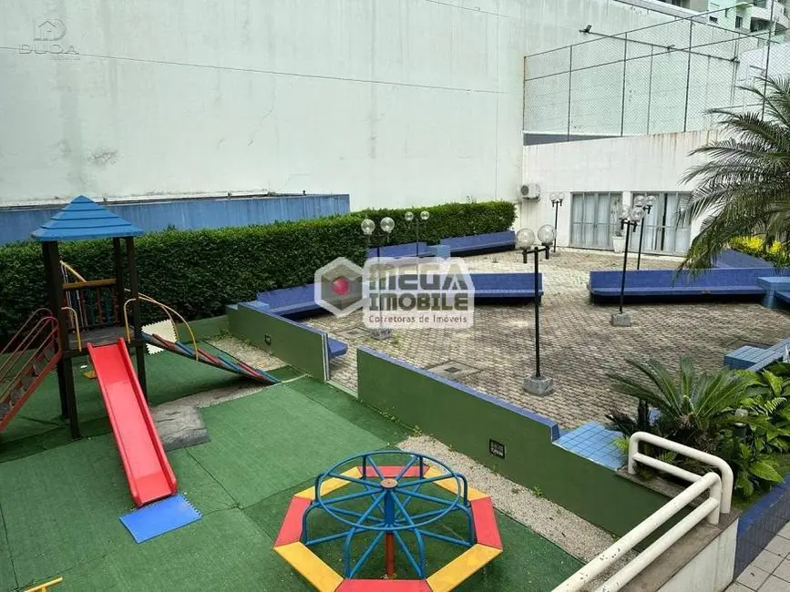Apartamento com 3 quartos à venda, 85m2 em Trindade, Florianopolis - SC - imagem 7 Foto 7 de Apartamento com 3 quartos à venda, 85m2 em Trindade, Florianopolis - SC