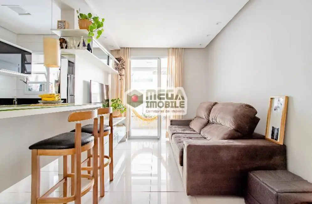 Foto 2 de Apartamento com 2 quartos à venda, 75m2 em João Paulo, Florianopolis - SC