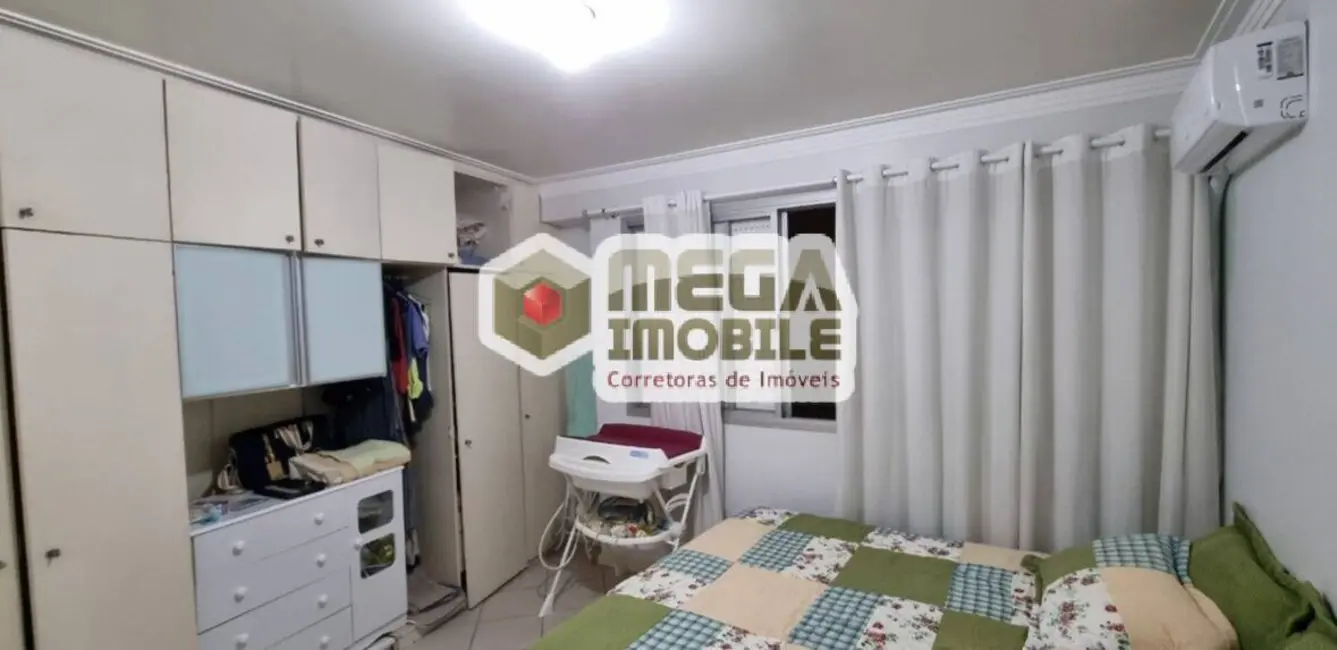 Apartamento com 1 quarto à venda, 50m2 em Centro, Florianopolis - SC - imagem 7 Foto 7 de Apartamento com 1 quarto à venda, 50m2 em Centro, Florianopolis - SC