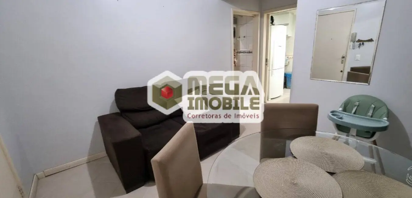 Apartamento com 1 quarto à venda, 50m2 em Centro, Florianopolis - SC - imagem 6 Foto 6 de Apartamento com 1 quarto à venda, 50m2 em Centro, Florianopolis - SC