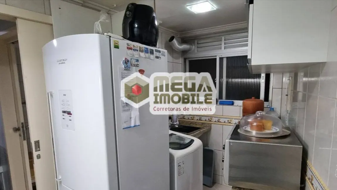 Apartamento com 1 quarto à venda, 50m2 em Centro, Florianopolis - SC - imagem 4 Foto 4 de Apartamento com 1 quarto à venda, 50m2 em Centro, Florianopolis - SC