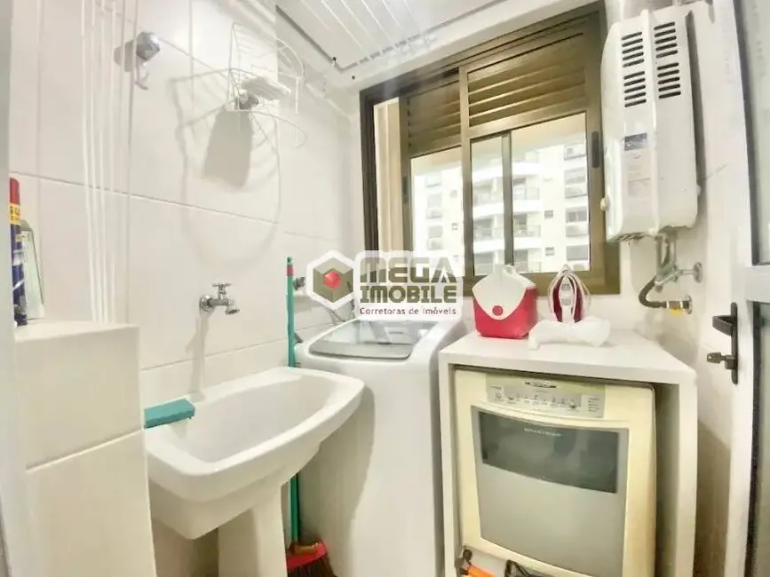 Foto 6 de Apartamento com 2 quartos à venda, 76m2 em Pantanal, Florianopolis - SC