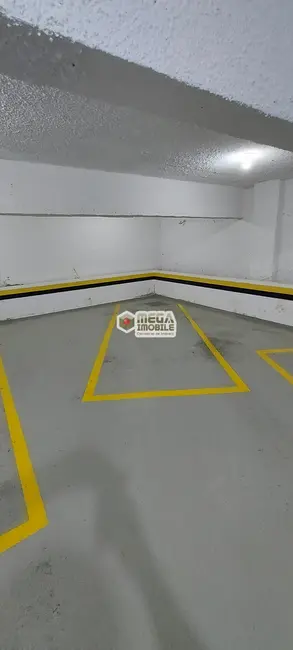 Apartamento com 2 quartos à venda, 78m2 em Centro, Florianopolis - SC - imagem 4 Foto 4 de Apartamento com 2 quartos à venda, 78m2 em Centro, Florianopolis - SC