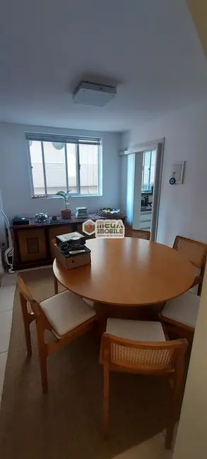 Apartamento com 2 quartos à venda, 78m2 em Centro, Florianopolis - SC - imagem 3 Foto 3 de Apartamento com 2 quartos à venda, 78m2 em Centro, Florianopolis - SC