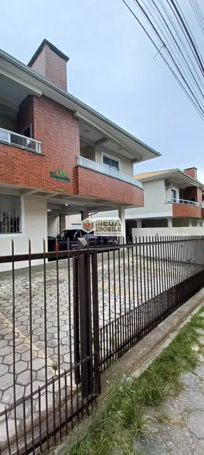 Foto 4 de Apartamento com 2 quartos para alugar, 50m2 em Florianopolis - SC