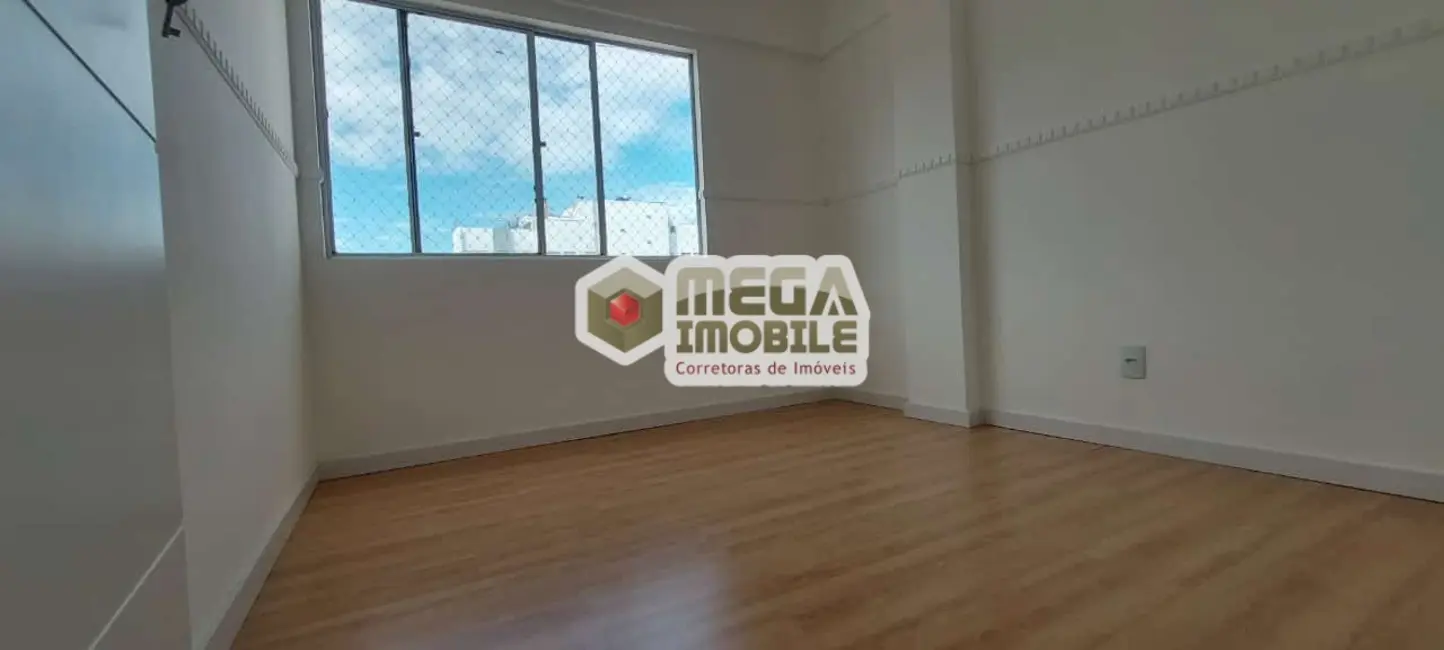 Apartamento com 3 quartos à venda, 70m2 em Centro, Florianopolis - SC - imagem 6 Foto 6 de Apartamento com 3 quartos à venda, 70m2 em Centro, Florianopolis - SC