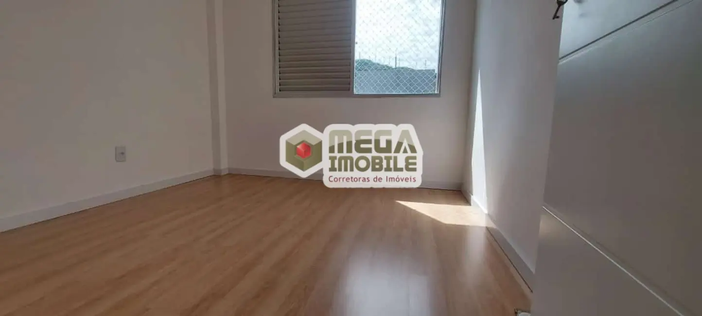 Apartamento com 3 quartos à venda, 70m2 em Centro, Florianopolis - SC - imagem 5 Foto 5 de Apartamento com 3 quartos à venda, 70m2 em Centro, Florianopolis - SC