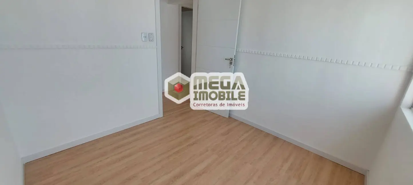 Foto 2 de Apartamento com 3 quartos à venda, 70m2 em Centro, Florianopolis - SC