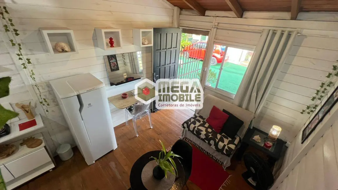 Casa com 1 quarto para alugar, 32m2 em Florianopolis - SC - imagem 9 Foto 9 de Casa com 1 quarto para alugar, 32m2 em Florianopolis - SC