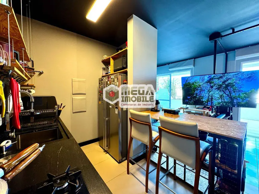 Apartamento com 1 quarto à venda, 65m2 em Itacorubi, Florianopolis - SC - imagem 7 Foto 7 de Apartamento com 1 quarto à venda, 65m2 em Itacorubi, Florianopolis - SC