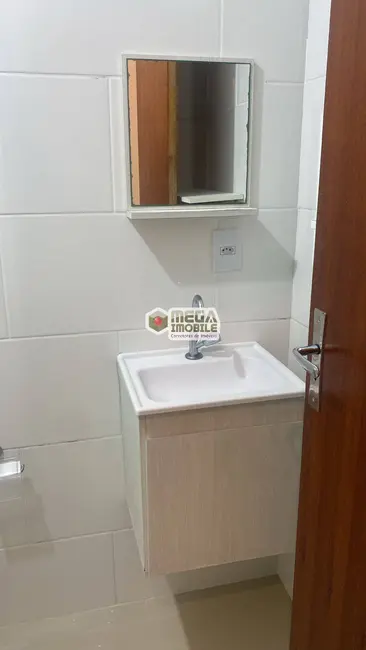 Apartamento com 2 quartos para alugar, 60m2 em Florianopolis - SC - imagem 8 Foto 8 de Apartamento com 2 quartos para alugar, 60m2 em Florianopolis - SC
