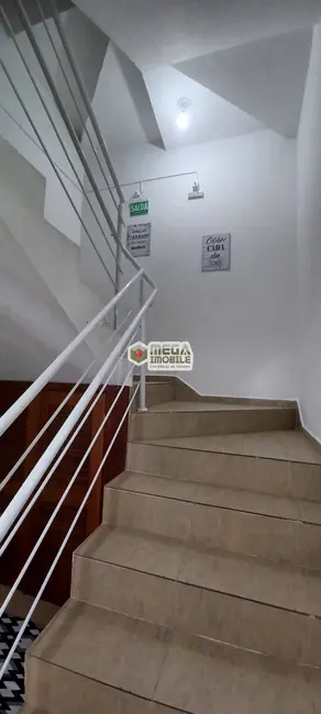 Apartamento com 2 quartos para alugar, 60m2 em Florianopolis - SC - imagem 3 Foto 3 de Apartamento com 2 quartos para alugar, 60m2 em Florianopolis - SC