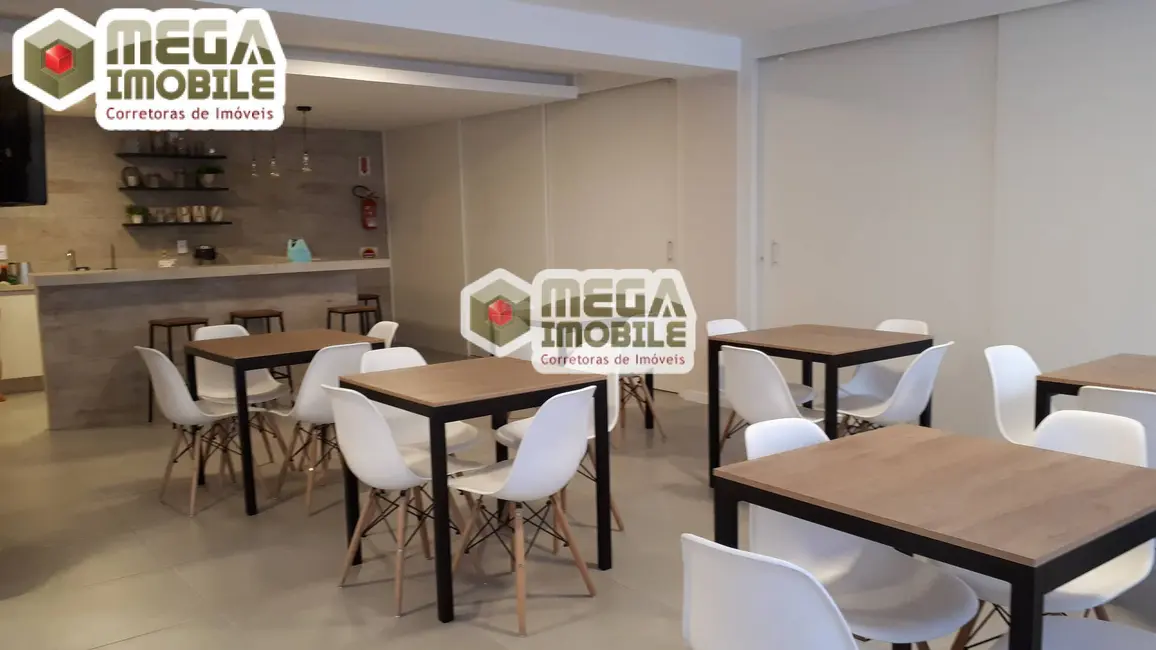 Foto 3 de Apartamento com 2 quartos à venda, 55m2 em Trindade, Florianopolis - SC