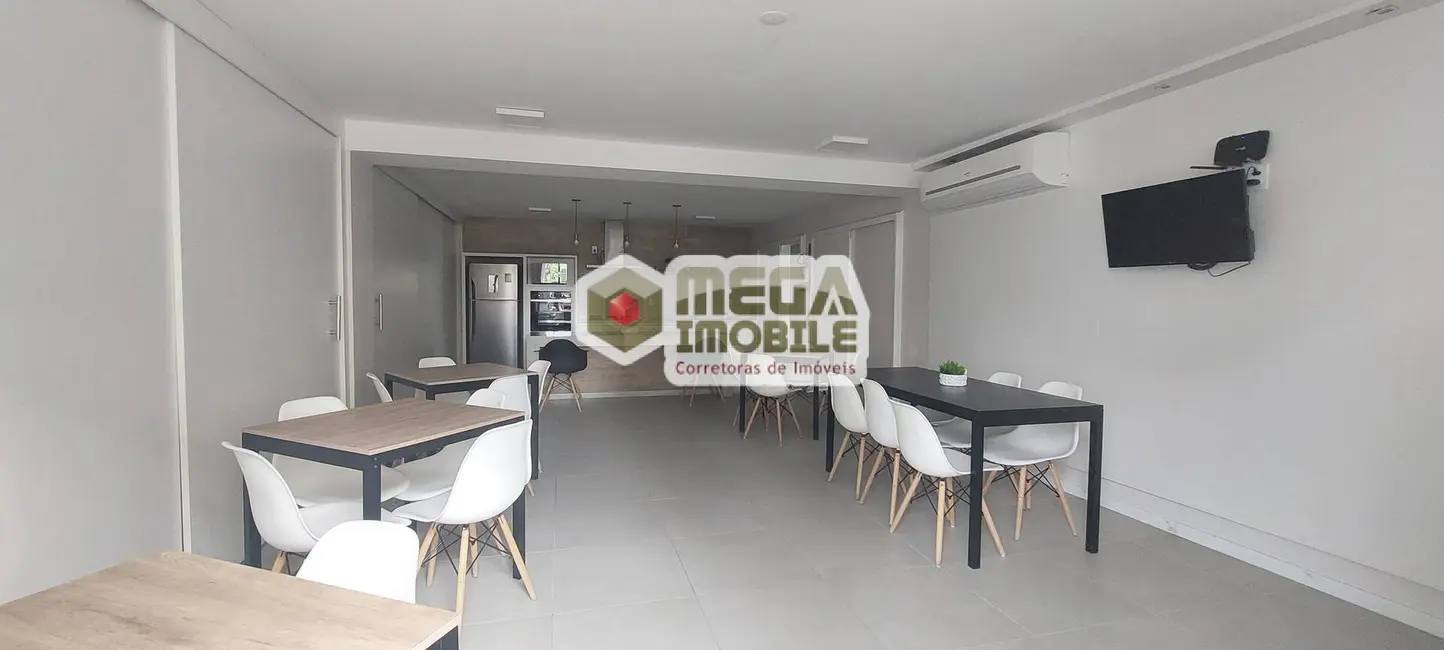 Foto 9 de Apartamento com 2 quartos à venda, 55m2 em Trindade, Florianopolis - SC