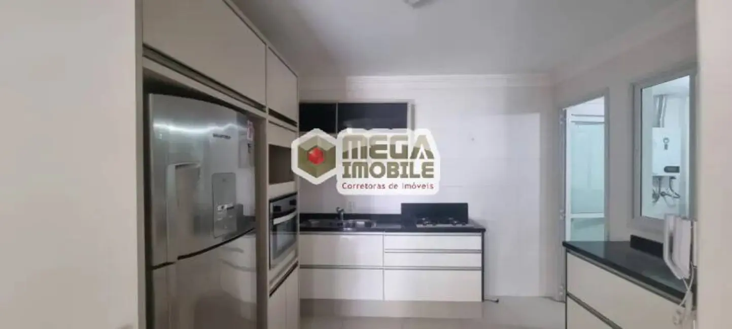 Apartamento com 4 quartos à venda, 128m2 em Itacorubi, Florianopolis - SC - imagem 9 Foto 9 de Apartamento com 4 quartos à venda, 128m2 em Itacorubi, Florianopolis - SC