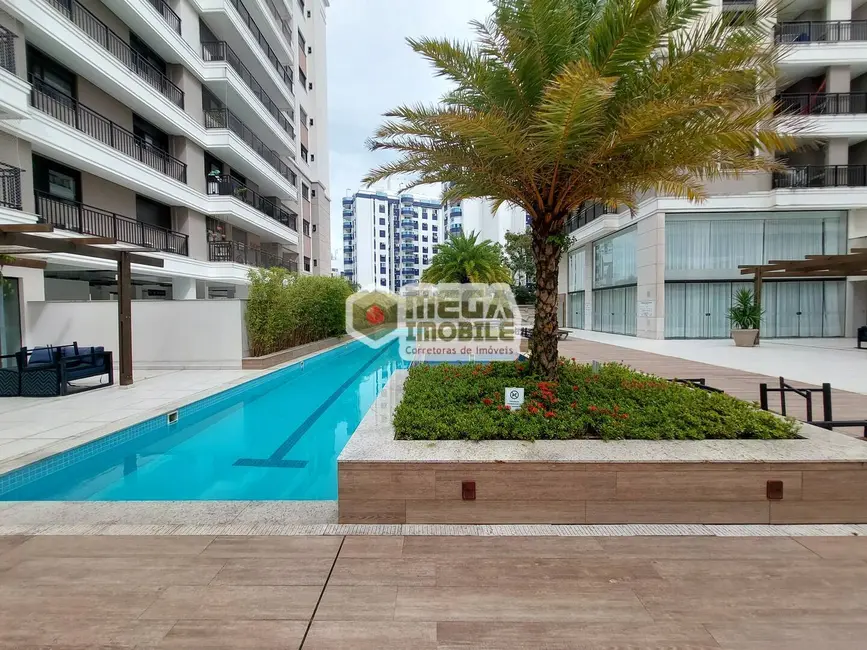 Foto 8 de Apartamento com 2 quartos à venda, 66m2 em Itacorubi, Florianopolis - SC