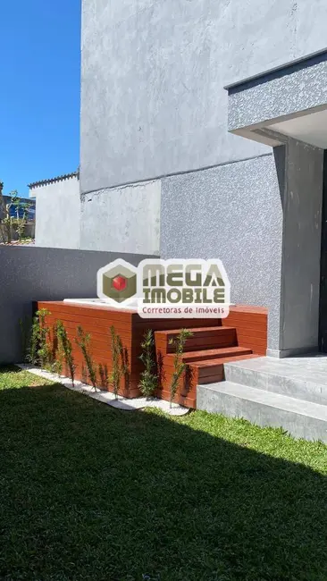 Foto 2 de Casa com 3 quartos à venda, 120m2 em Florianopolis - SC