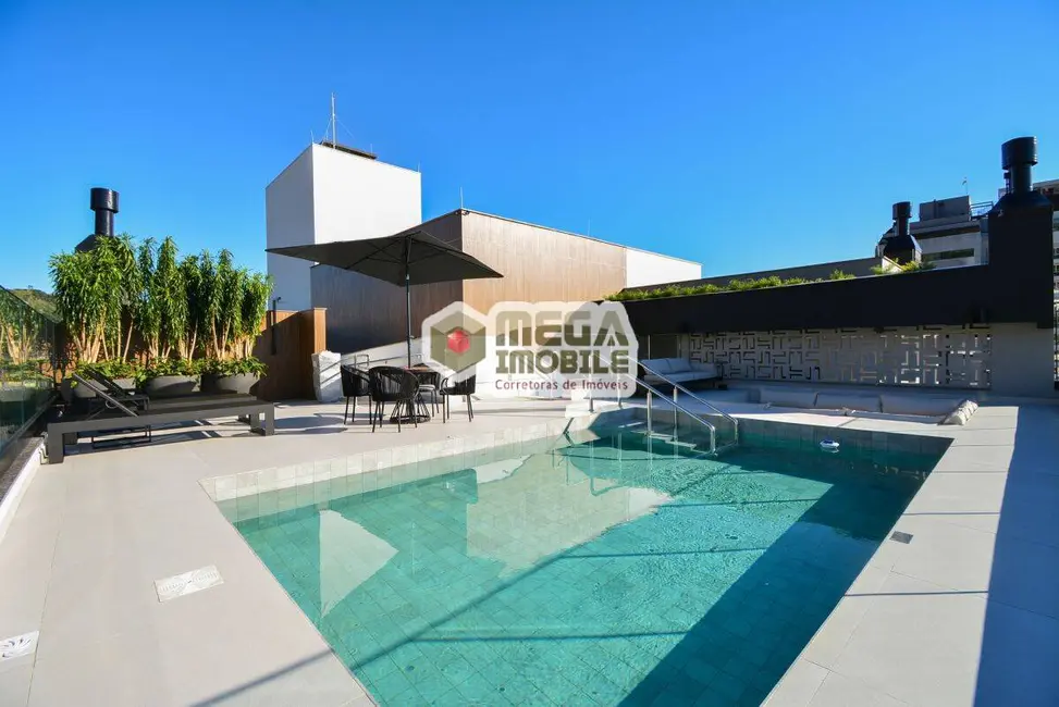 Apartamento com 1 quarto à venda, 32m2 em Centro, Florianopolis - SC - imagem 3 Foto 3 de Apartamento com 1 quarto à venda, 32m2 em Centro, Florianopolis - SC