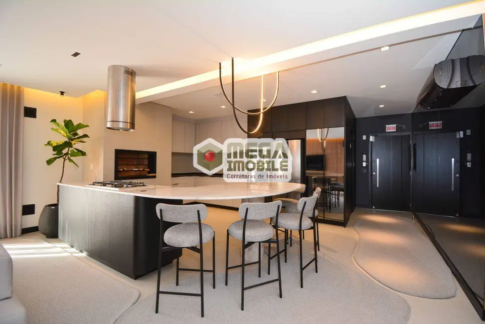 Foto 1 de Apartamento com 1 quarto à venda, 32m2 em Centro, Florianopolis - SC