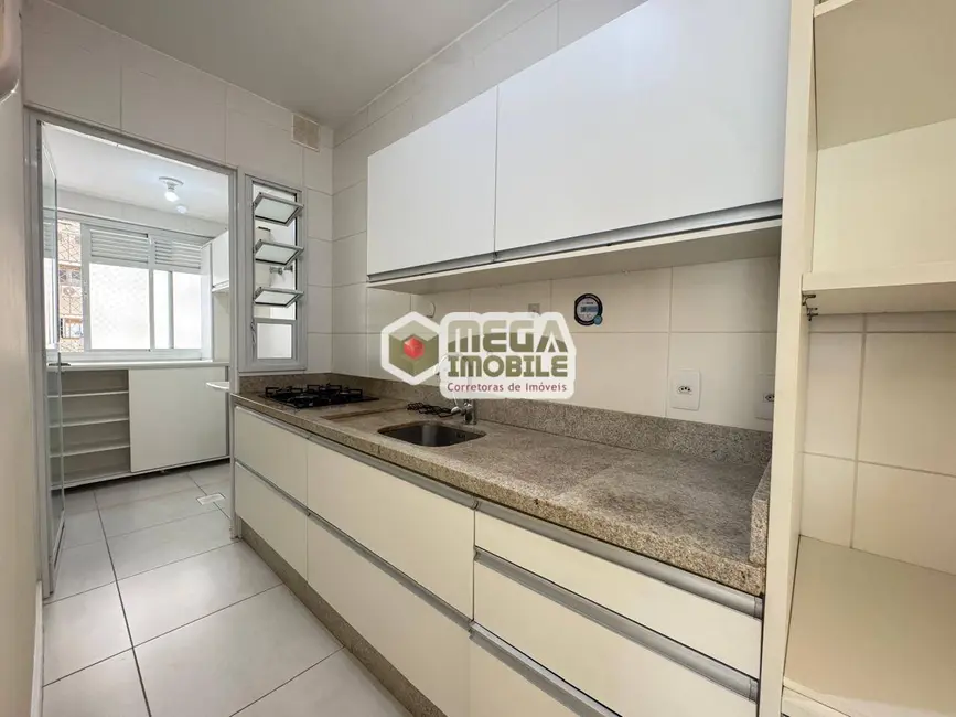 Terreno / Lote à venda, 360m2 em Carianos, Florianopolis - SC - imagem 8 Foto 8 de Terreno / Lote à venda, 360m2 em Carianos, Florianopolis - SC