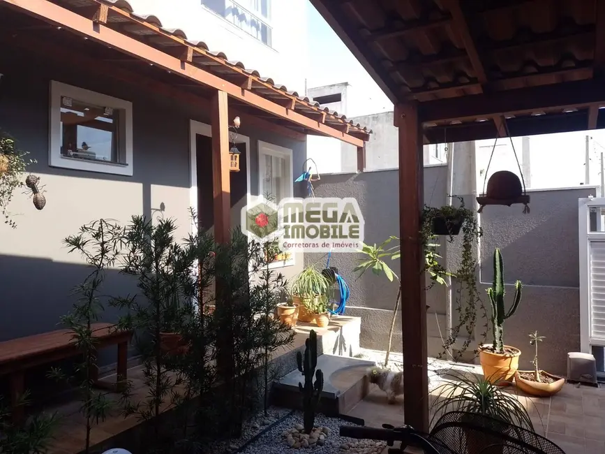 Foto 8 de Casa à venda, 125m2 em Ingleses do Rio Vermelho, Florianopolis - SC