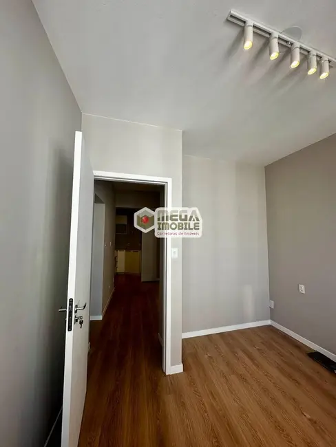 Apartamento com 2 quartos à venda, 60m2 em Centro, Florianopolis - SC - imagem 9 Foto 9 de Apartamento com 2 quartos à venda, 60m2 em Centro, Florianopolis - SC