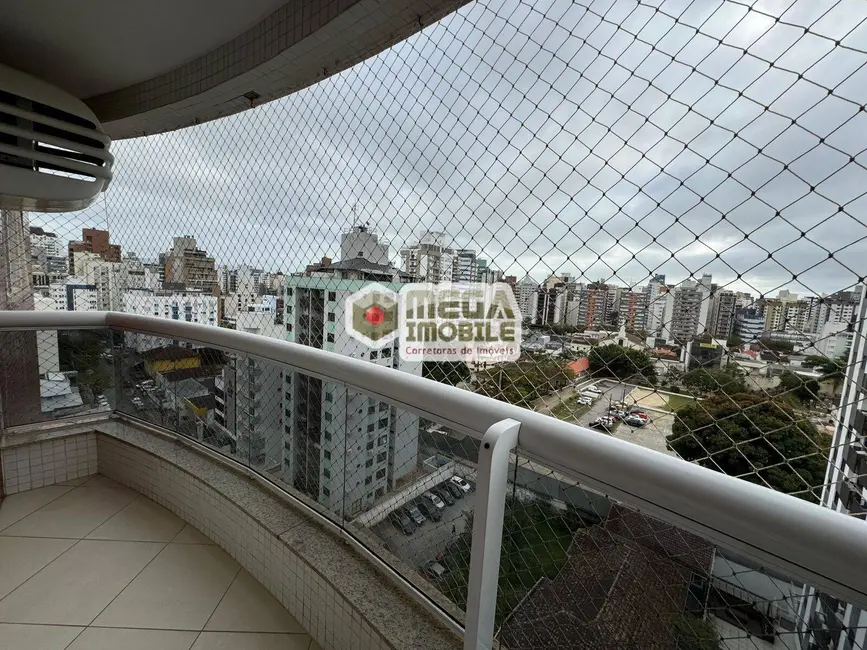 Apartamento com 4 quartos à venda, 155m2 em Centro, Florianopolis - SC - imagem 6 Foto 6 de Apartamento com 4 quartos à venda, 155m2 em Centro, Florianopolis - SC