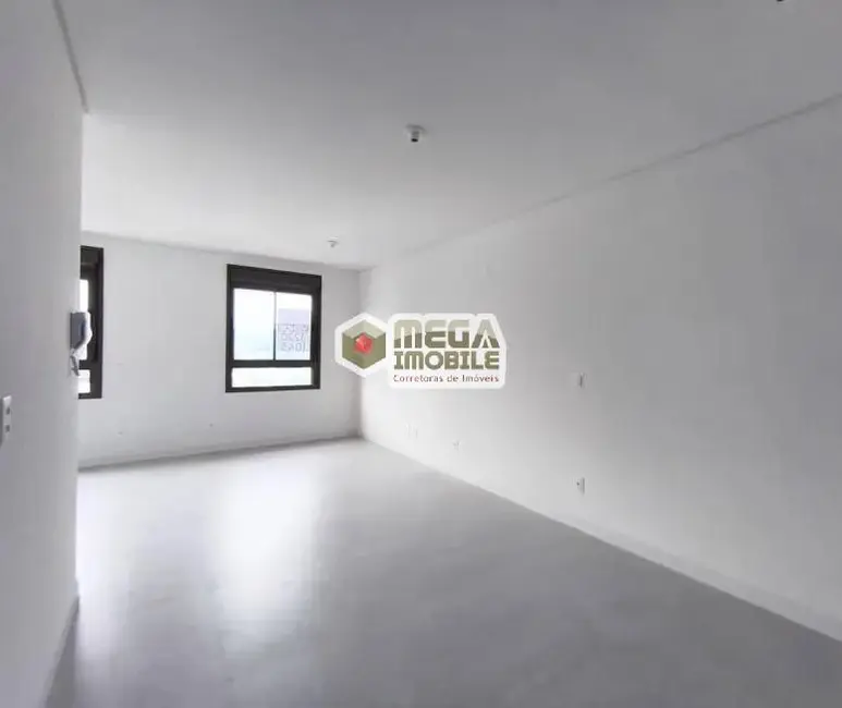 Foto 5 de Apartamento com 1 quarto à venda, 33m2 em Carvoeira, Florianopolis - SC