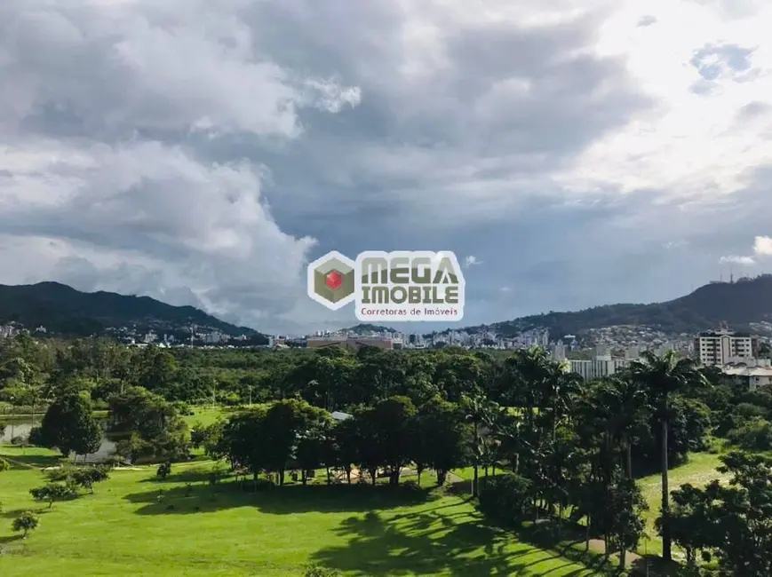 Apartamento com 3 quartos à venda, 122m2 em Centro, Florianopolis - SC - imagem 5 Foto 5 de Apartamento com 3 quartos à venda, 122m2 em Centro, Florianopolis - SC