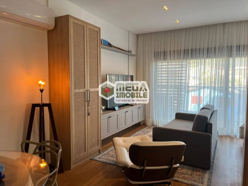 Apartamento com 3 quartos à venda, 87m2 em Centro, Florianopolis - SC - imagem 5 Foto 5 de Apartamento com 3 quartos à venda, 87m2 em Centro, Florianopolis - SC