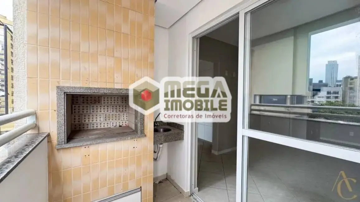 Foto 3 de Apartamento com 3 quartos à venda, 75m2 em Centro, Florianopolis - SC