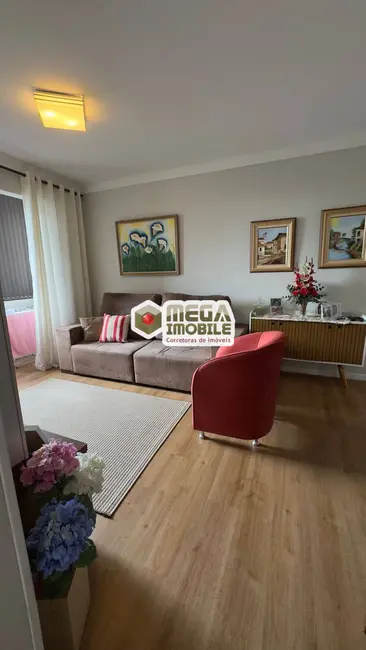 Foto 1 de Apartamento com 3 quartos à venda, 76m2 em Barreiros, Sao Jose - SC