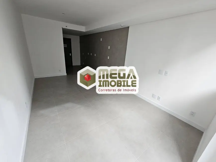 Apartamento com 3 quartos à venda, 65m2 em Centro, Florianopolis - SC - imagem 7 Foto 7 de Apartamento com 3 quartos à venda, 65m2 em Centro, Florianopolis - SC