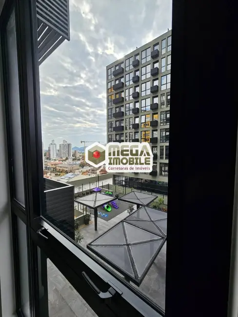 Apartamento com 3 quartos à venda, 65m2 em Centro, Florianopolis - SC - imagem 4 Foto 4 de Apartamento com 3 quartos à venda, 65m2 em Centro, Florianopolis - SC