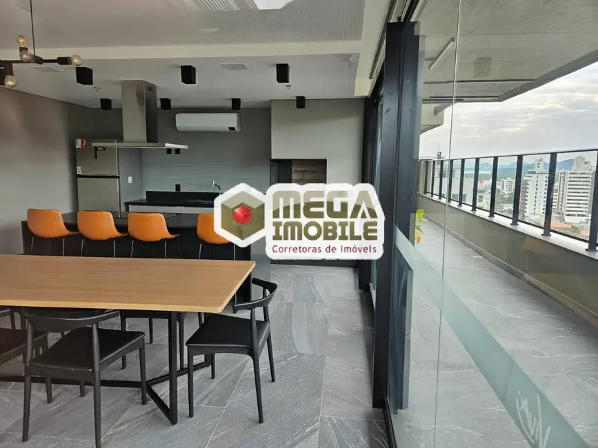 Apartamento com 3 quartos à venda, 65m2 em Centro, Florianopolis - SC - imagem 6 Foto 6 de Apartamento com 3 quartos à venda, 65m2 em Centro, Florianopolis - SC