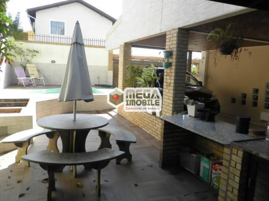 Casa com 4 quartos à venda, 256m2 em Florianopolis - SC - imagem 2 Foto 2 de Casa com 4 quartos à venda, 256m2 em Florianopolis - SC