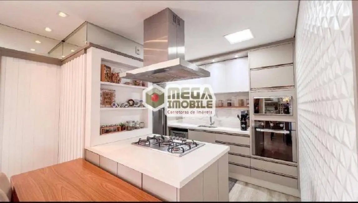 Apartamento com 3 quartos à venda, 122m2 em Itacorubi, Florianopolis - SC - imagem 4 Foto 4 de Apartamento com 3 quartos à venda, 122m2 em Itacorubi, Florianopolis - SC