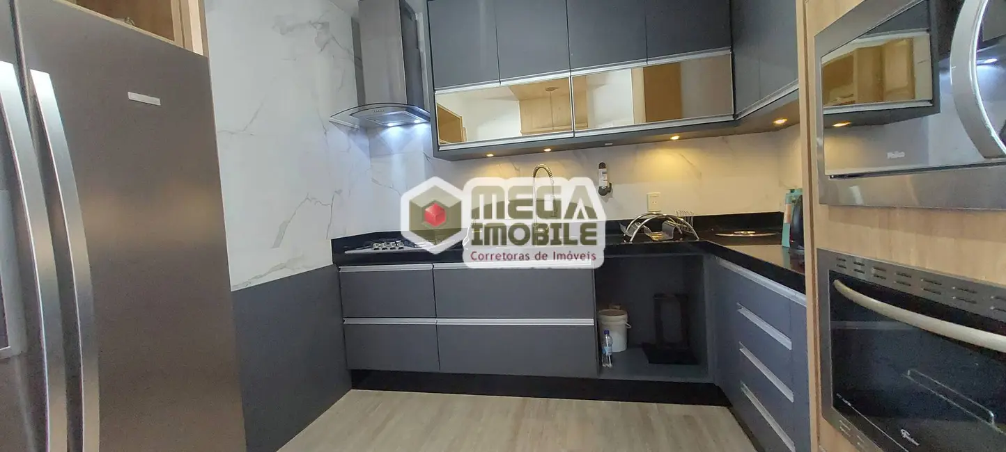 Apartamento com 4 quartos à venda, 125m2 em Itacorubi, Florianopolis - SC - imagem 8 Foto 8 de Apartamento com 4 quartos à venda, 125m2 em Itacorubi, Florianopolis - SC