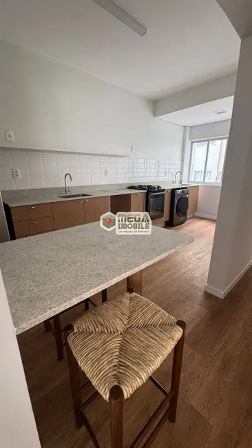 Apartamento com 2 quartos à venda, 71m2 em Córrego Grande, Florianopolis - SC - imagem 3 Foto 3 de Apartamento com 2 quartos à venda, 71m2 em Córrego Grande, Florianopolis - SC