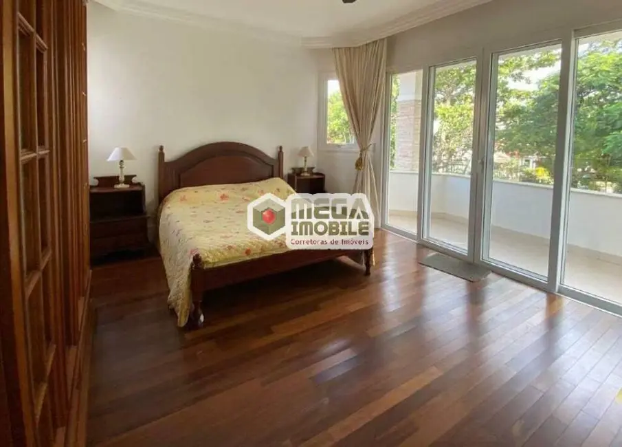 Casa com 4 quartos à venda, 380m2 em Jurerê Internacional, Florianopolis - SC - imagem 3 Foto 3 de Casa com 4 quartos à venda, 380m2 em Jurerê Internacional, Florianopolis - SC