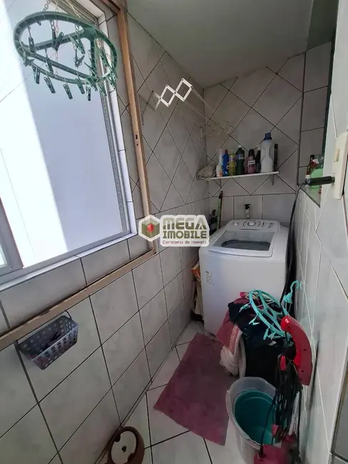 Foto 4 de Apartamento com 2 quartos à venda, 52m2 em Barreiros, Sao Jose - SC