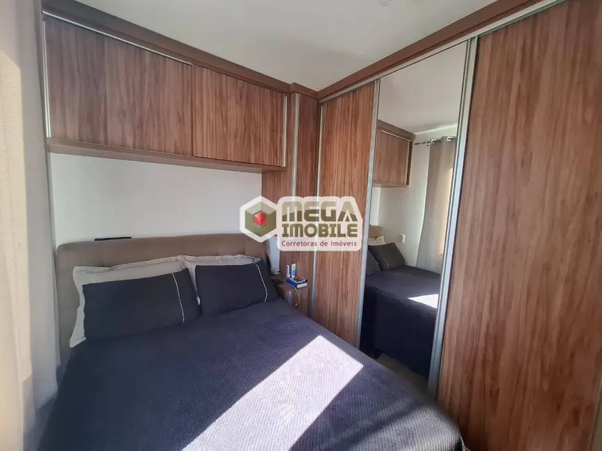 Foto 9 de Apartamento com 2 quartos à venda, 52m2 em Barreiros, Sao Jose - SC