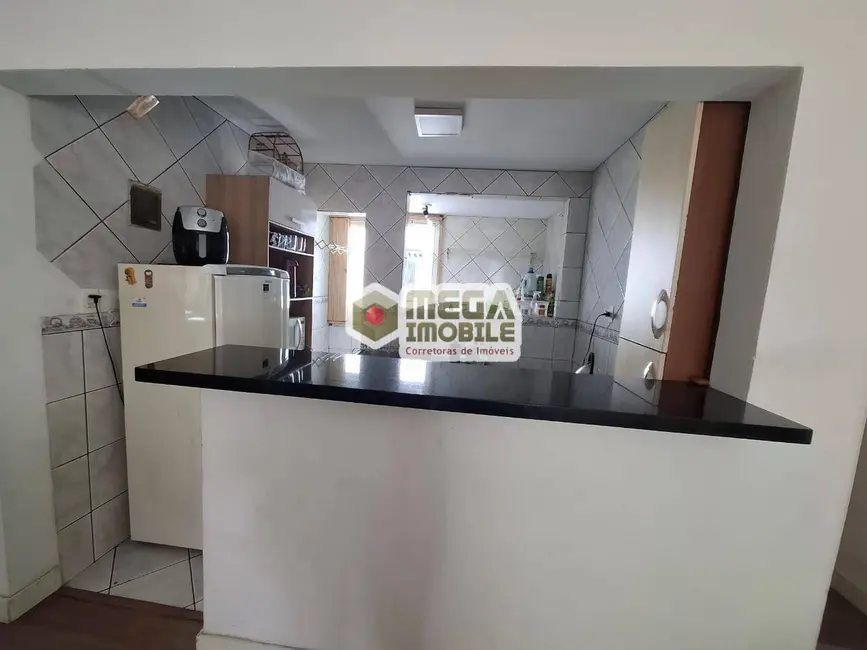 Foto 2 de Apartamento com 2 quartos à venda, 52m2 em Barreiros, Sao Jose - SC